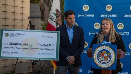 Assemblymember Jesse Gabriel Presents $3.7 Million Check to ONEgeneration to Expand Childcare Services in the San Fernando Valley